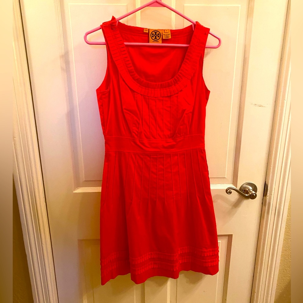Tory Burch Shift Dress Sleeveless Size 4 coral orange Knee Length